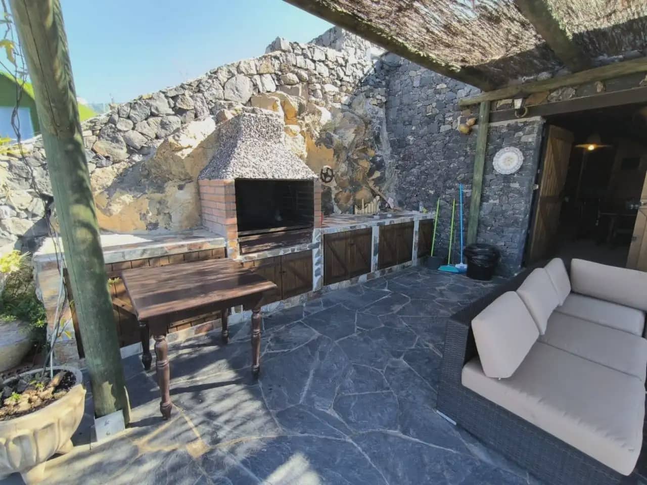 1 makuuhuone Maalaistalo myytävänä paikassa Adeje - 495 000 € (Ref: 10045332)