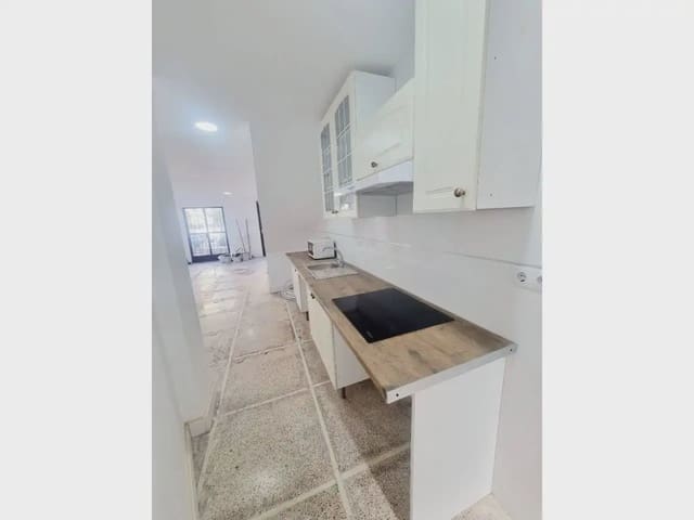 3 bedroom Townhouse for sale in Granadilla de Abona with garage - € 325,000 (Ref: 10045333)