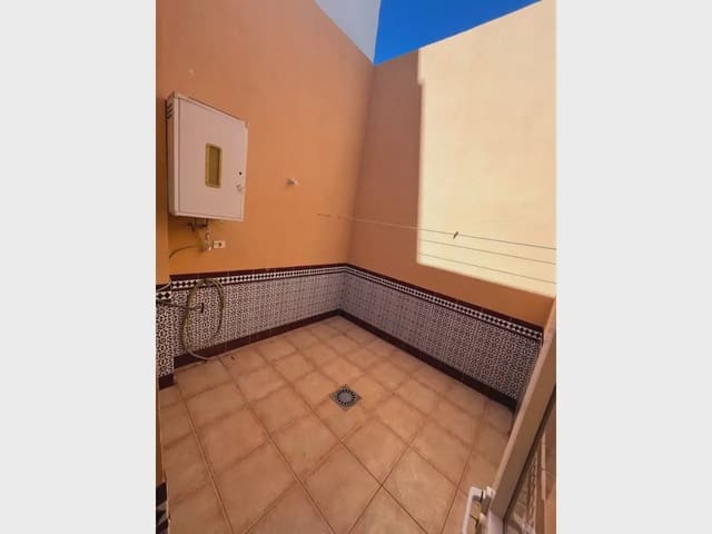1 quarto Casa em Banda para venda em Alisios, Santa Cruz de Tenerife - 245 000 € (Ref: 10045336)