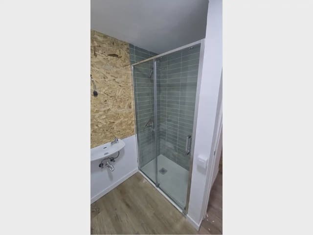 Kommersiell till salu i Isleta, Las Palmas de Gran Canaria - 610 000 € (Ref: 10045342)