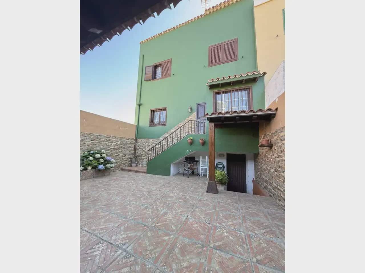 5 chambre Villa/Maison Semi-Mitoyenne à vendre à San Cristobal de La Laguna avec garage - 515 000 € (Ref: 10045345)