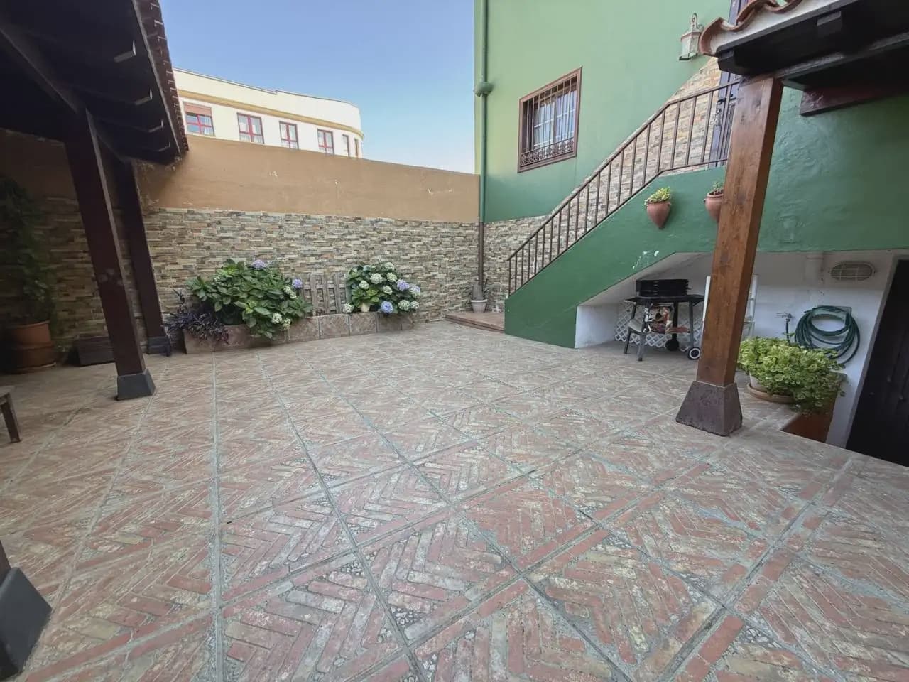 5 chambre Villa/Maison Semi-Mitoyenne à vendre à San Cristobal de La Laguna avec garage - 515 000 € (Ref: 10045345)
