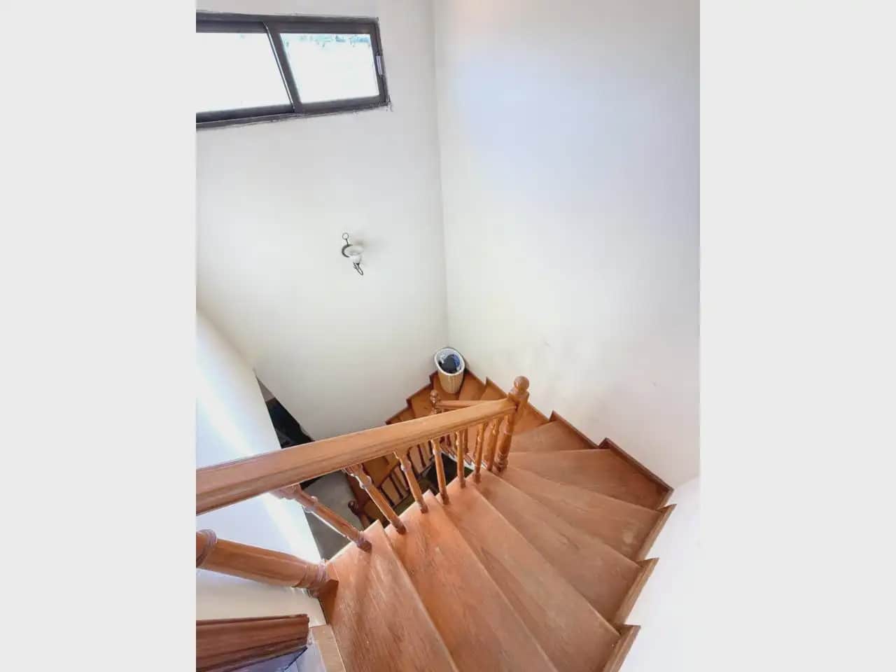 5 chambre Villa/Maison Semi-Mitoyenne à vendre à San Cristobal de La Laguna avec garage - 515 000 € (Ref: 10045345)