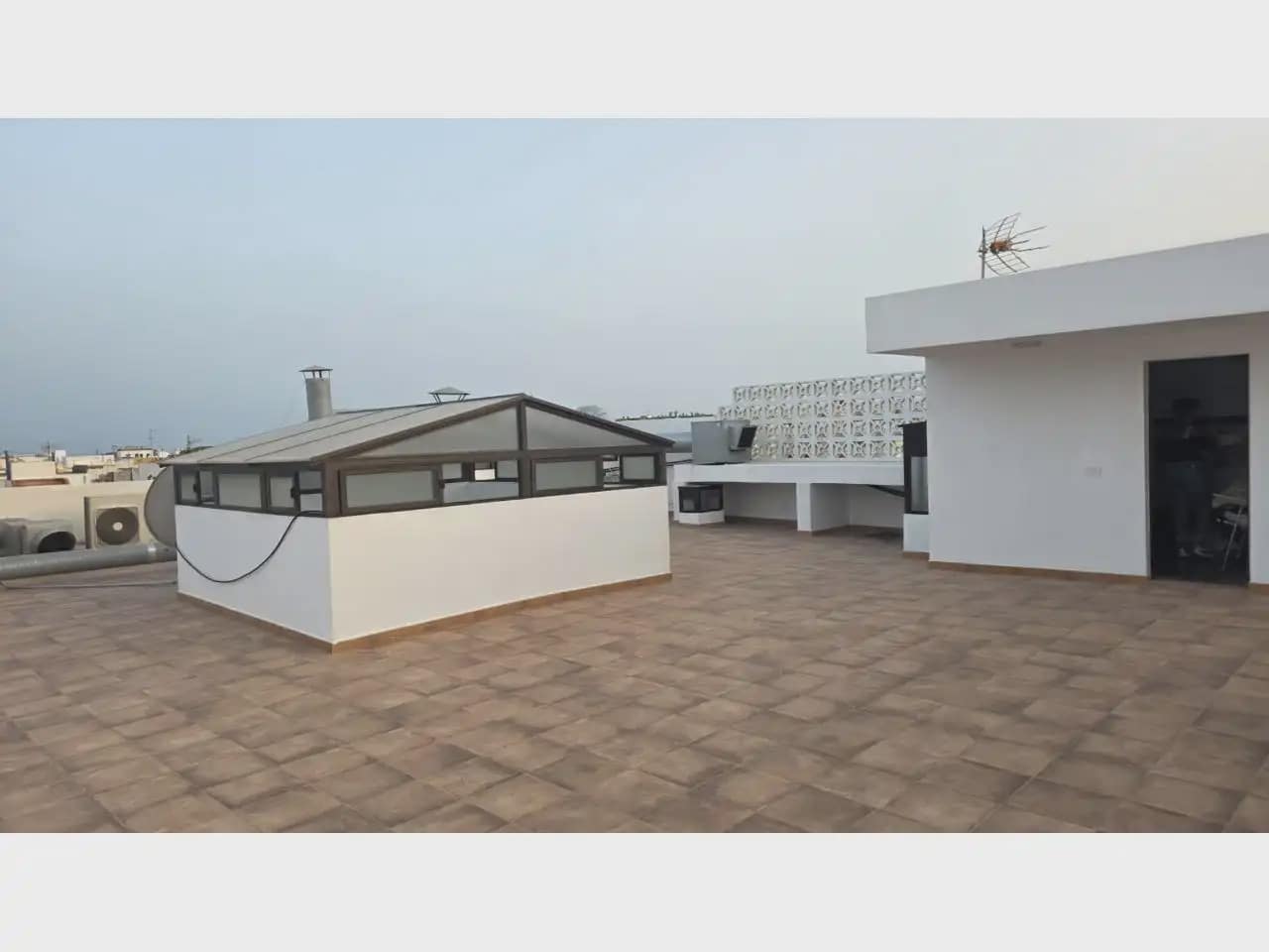 Office for sale in Ingenio - € 340,000 (Ref: 10118485)