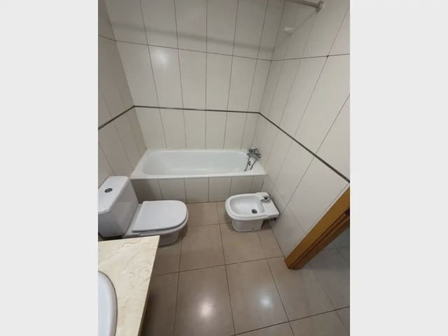 1 makuuhuone Asunto vuokrattavana paikassa San Cristóbal de La Laguna mukana 
autotalli - 950 € (Ref: 10141569)