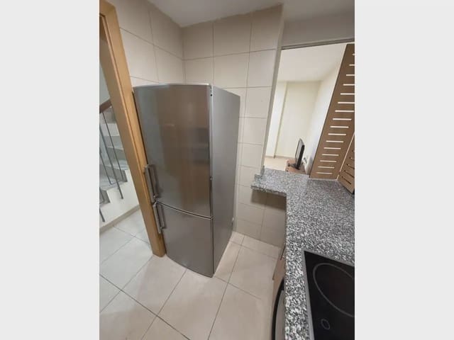 1 makuuhuone Asunto vuokrattavana paikassa San Cristóbal de La Laguna mukana 
autotalli - 950 € (Ref: 10141569)