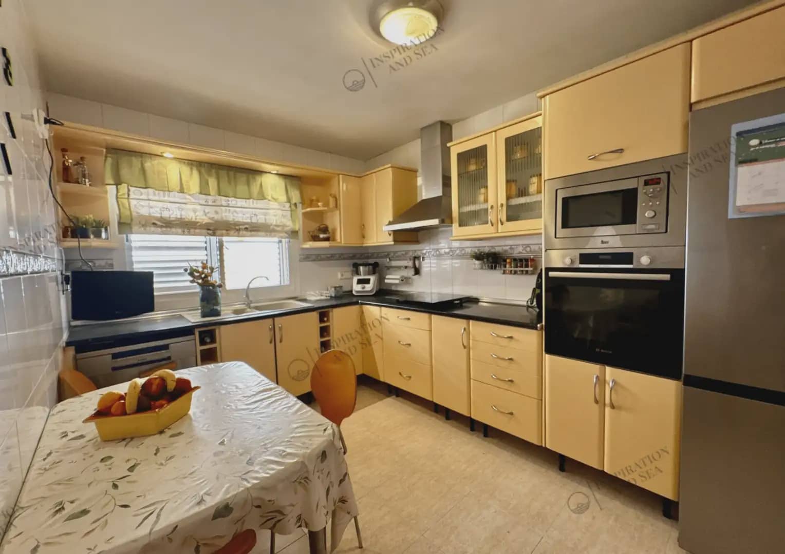 Adosado de 3 habitaciones en Ibiza / Eivissa ciudad en venta con piscina garaje - 1.200.000 € (Ref: 10065239)