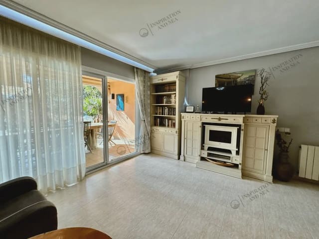 3 bedroom Terraced Villa for rent in Ibiza / Eivissa town with pool garage - € 5,000 (Ref: 10065250)