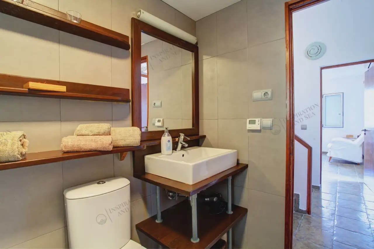 5 bedroom Villa for rent in Santa Eulalia / Santa Eularia with pool - € 6,500 (Ref: 10065254)