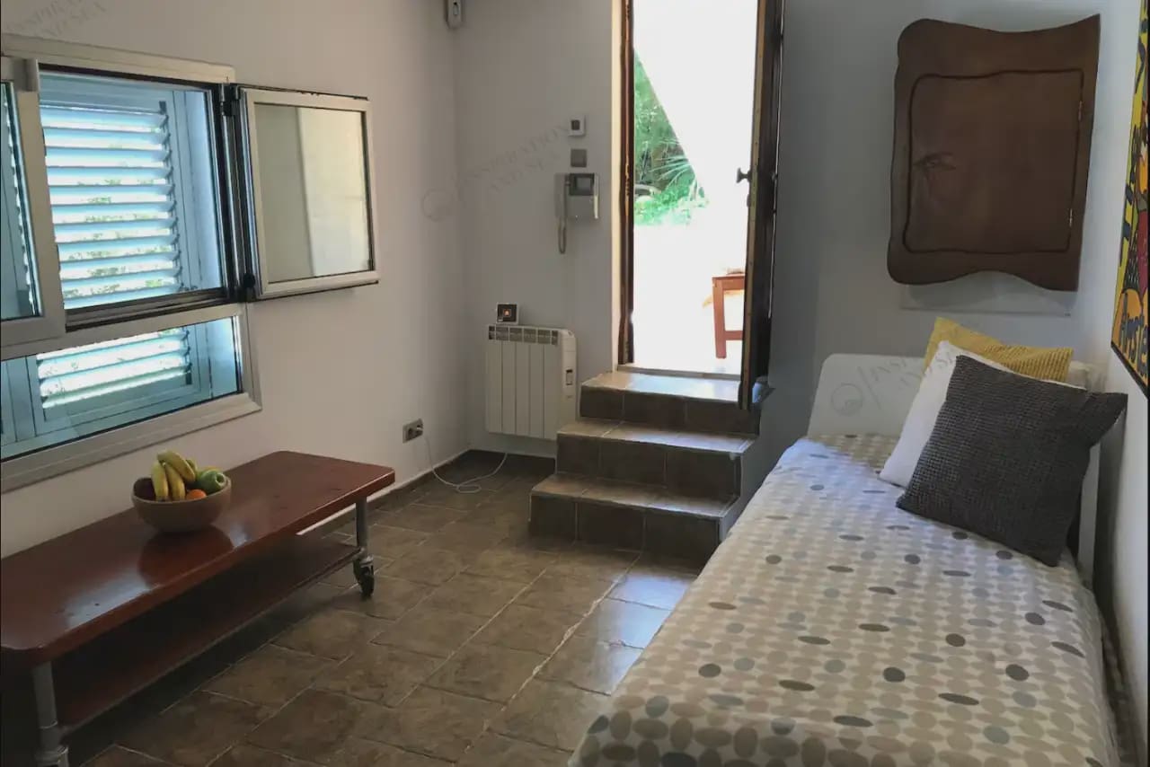 5 bedroom Villa for rent in Santa Eulalia / Santa Eularia with pool - € 6,500 (Ref: 10065254)