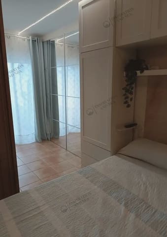Piso de 3 habitaciones en Santa Eulalia / Santa Eularia en alquiler con garaje - 2.600 € (Ref: 10065257)