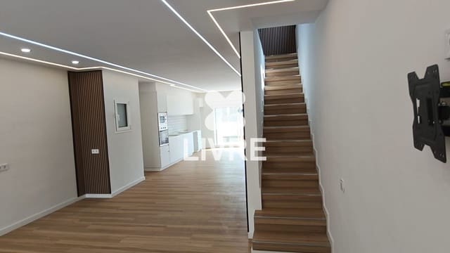 3 camera da letto Casa in vendita in Coma-Ruga, El Vendrell con piscina - 395.000 € (Rif: 10042190)