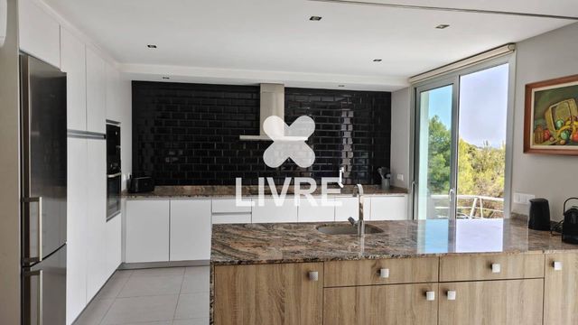7 quarto Moradia para venda em Cunit com piscina - 795 000 € (Ref: 10042192)