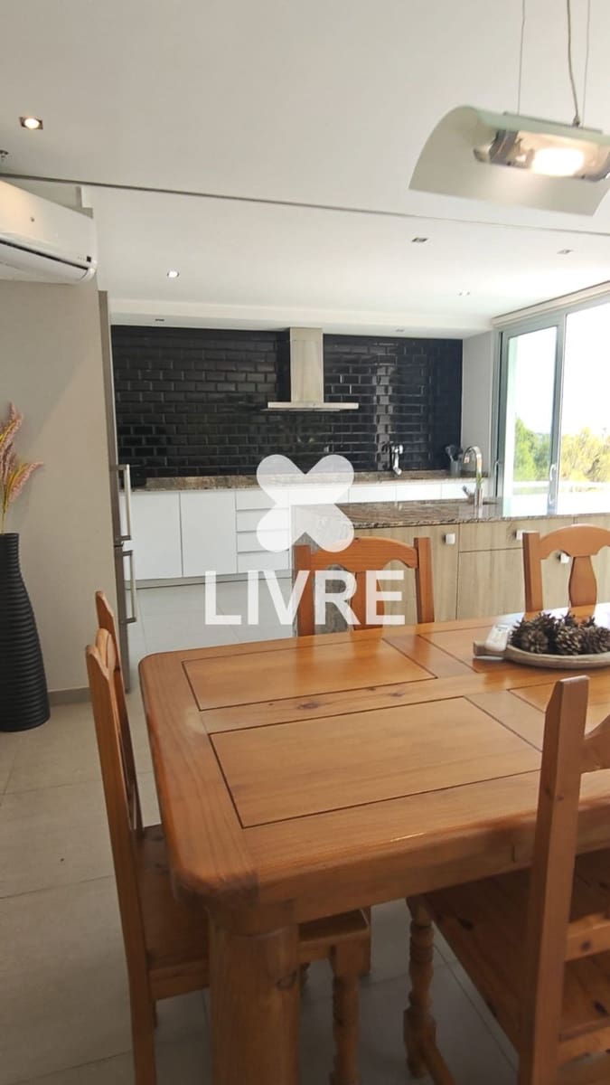 7 bedroom Villa for sale in Cunit with pool - € 795,000 (Ref: 10042192)