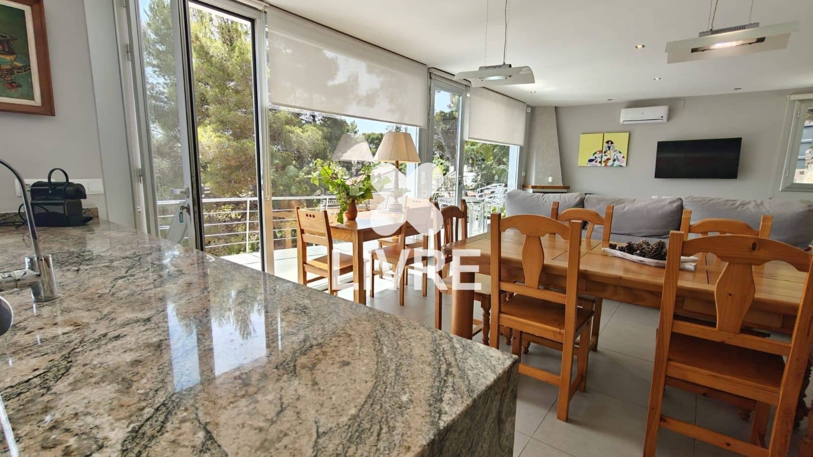 7 bedroom Villa for sale in Cunit with pool - € 795,000 (Ref: 10042192)