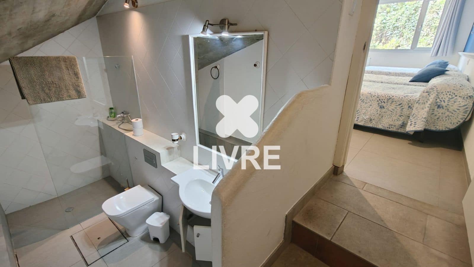 7 bedroom Villa for sale in Cunit with pool - € 795,000 (Ref: 10042192)