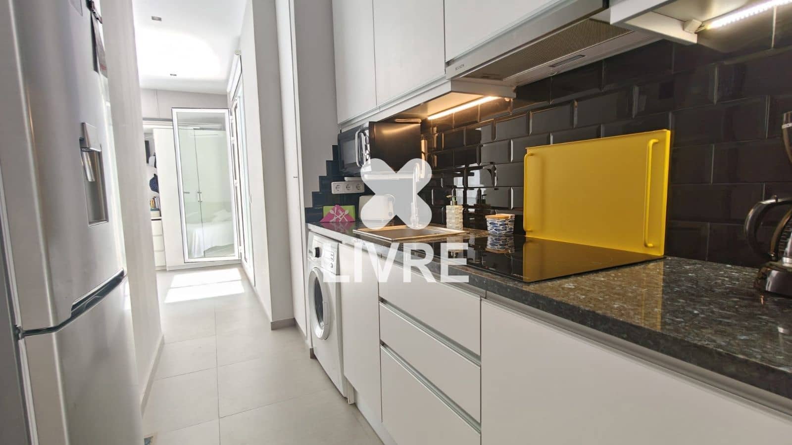 7 bedroom Villa for sale in Cunit with pool - € 795,000 (Ref: 10042192)