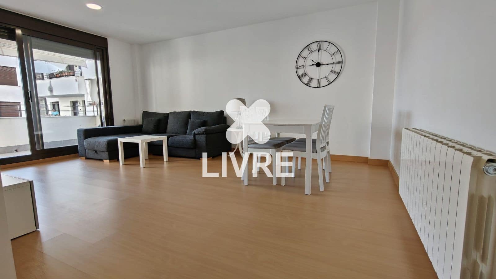 2 makuuhuone Asunto myytävänä paikassa Calafell mukana uima-altaan 
autotalli - 243 675 € (Ref: 10042193)