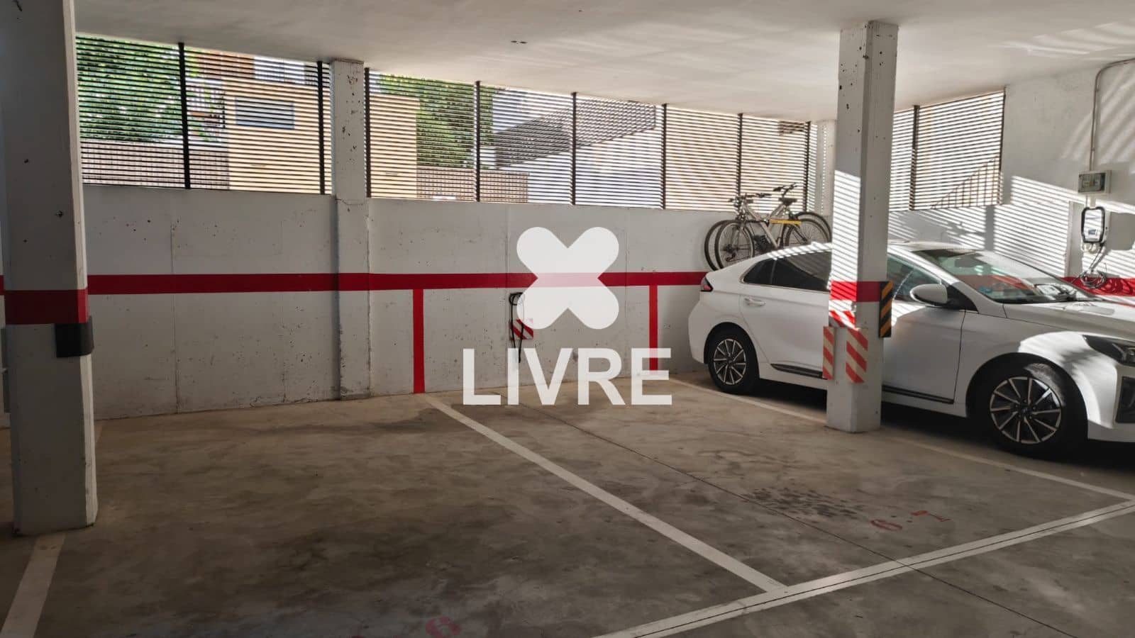 2 makuuhuone Asunto myytävänä paikassa Calafell mukana uima-altaan 
autotalli - 243 675 € (Ref: 10042193)
