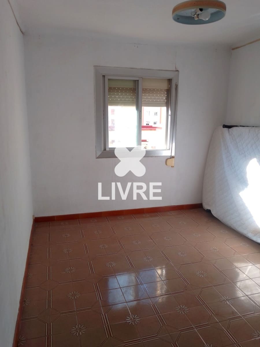 3 chambre Appartement à vendre à Barcelone ville - 260 000 € (Ref: 10042194)