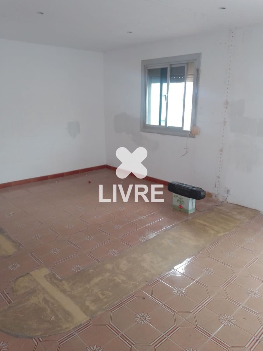 3 chambre Appartement à vendre à Barcelone ville - 260 000 € (Ref: 10042194)