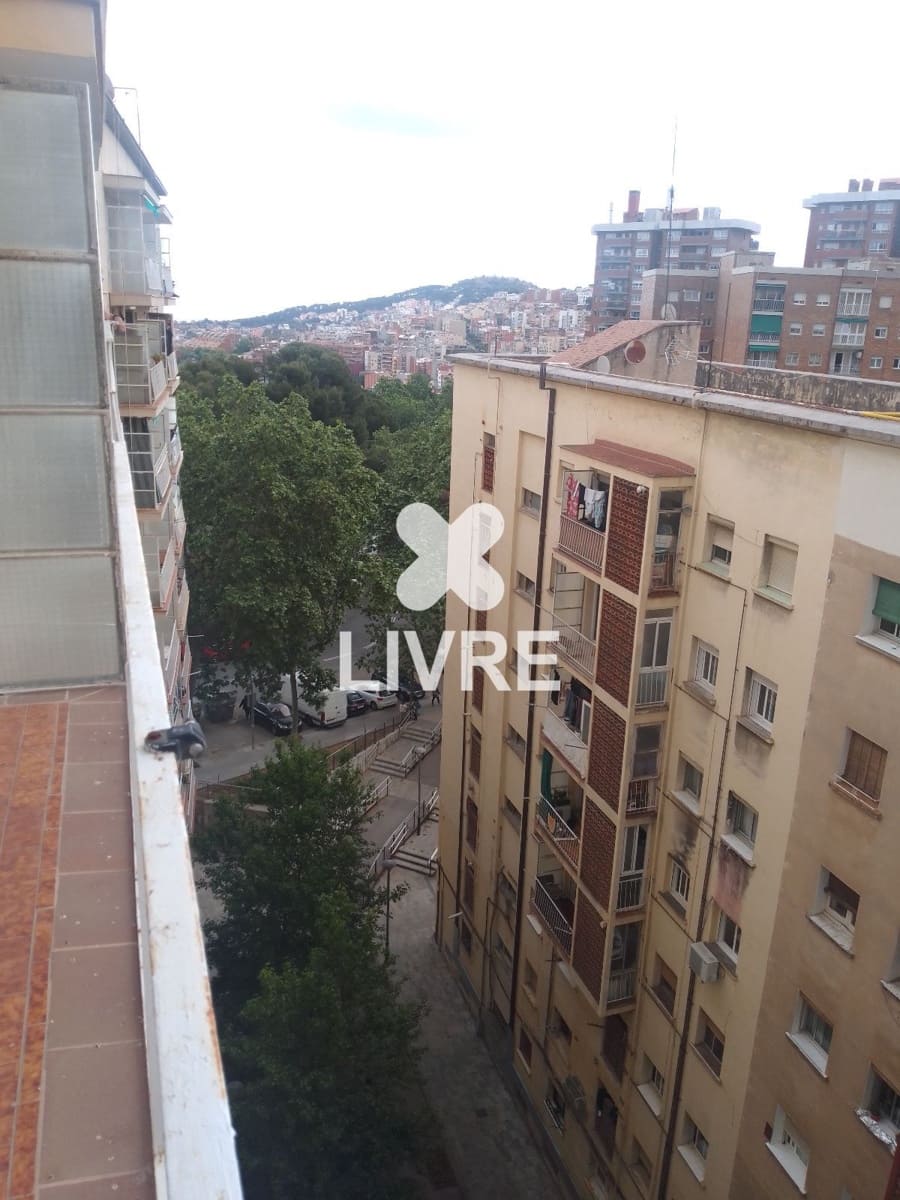 3 chambre Appartement à vendre à Barcelone ville - 260 000 € (Ref: 10042194)