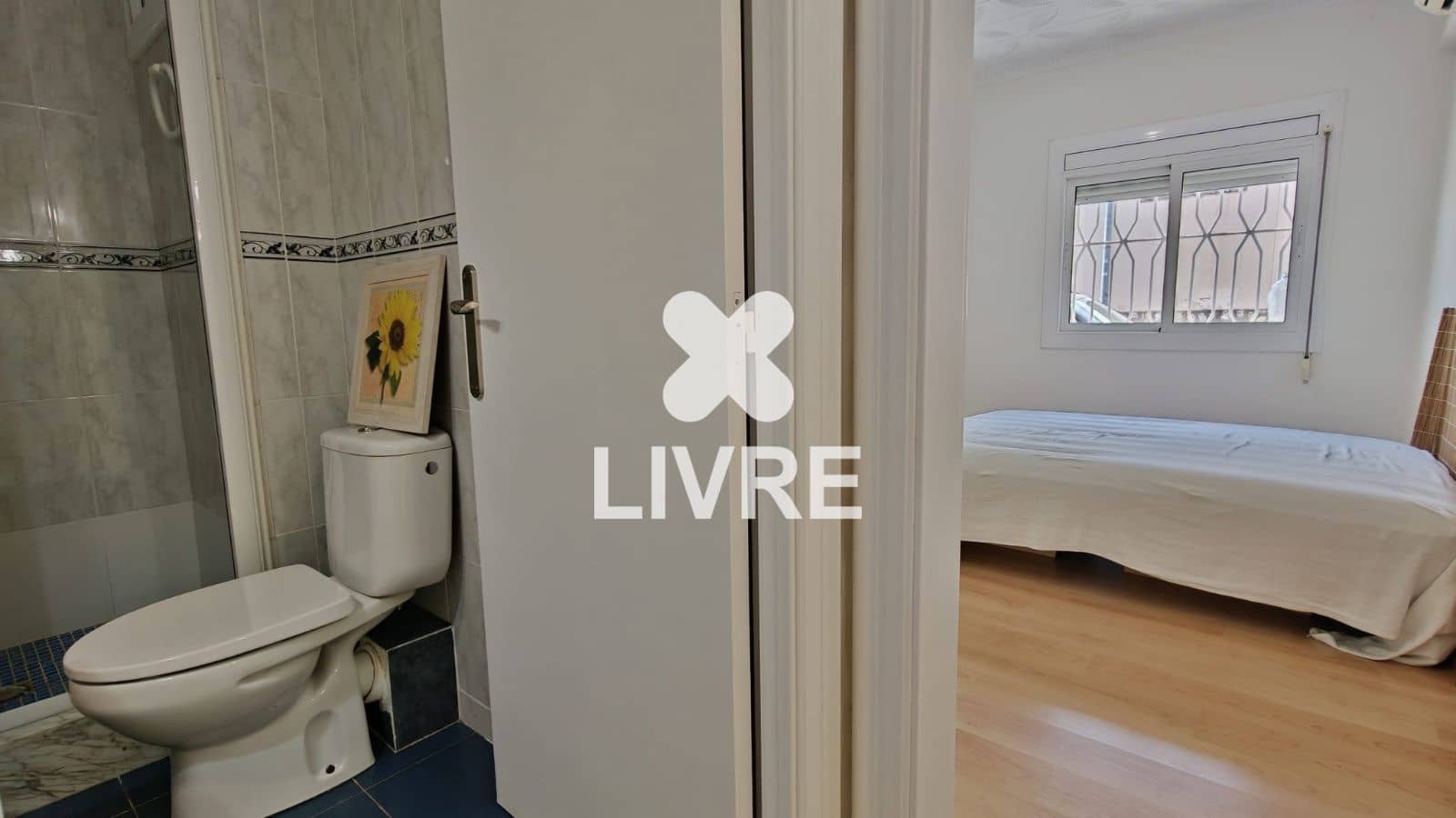 3 bedroom Flat for sale in Sant Boi de Llobregat - € 229,000 (Ref: 10042195)