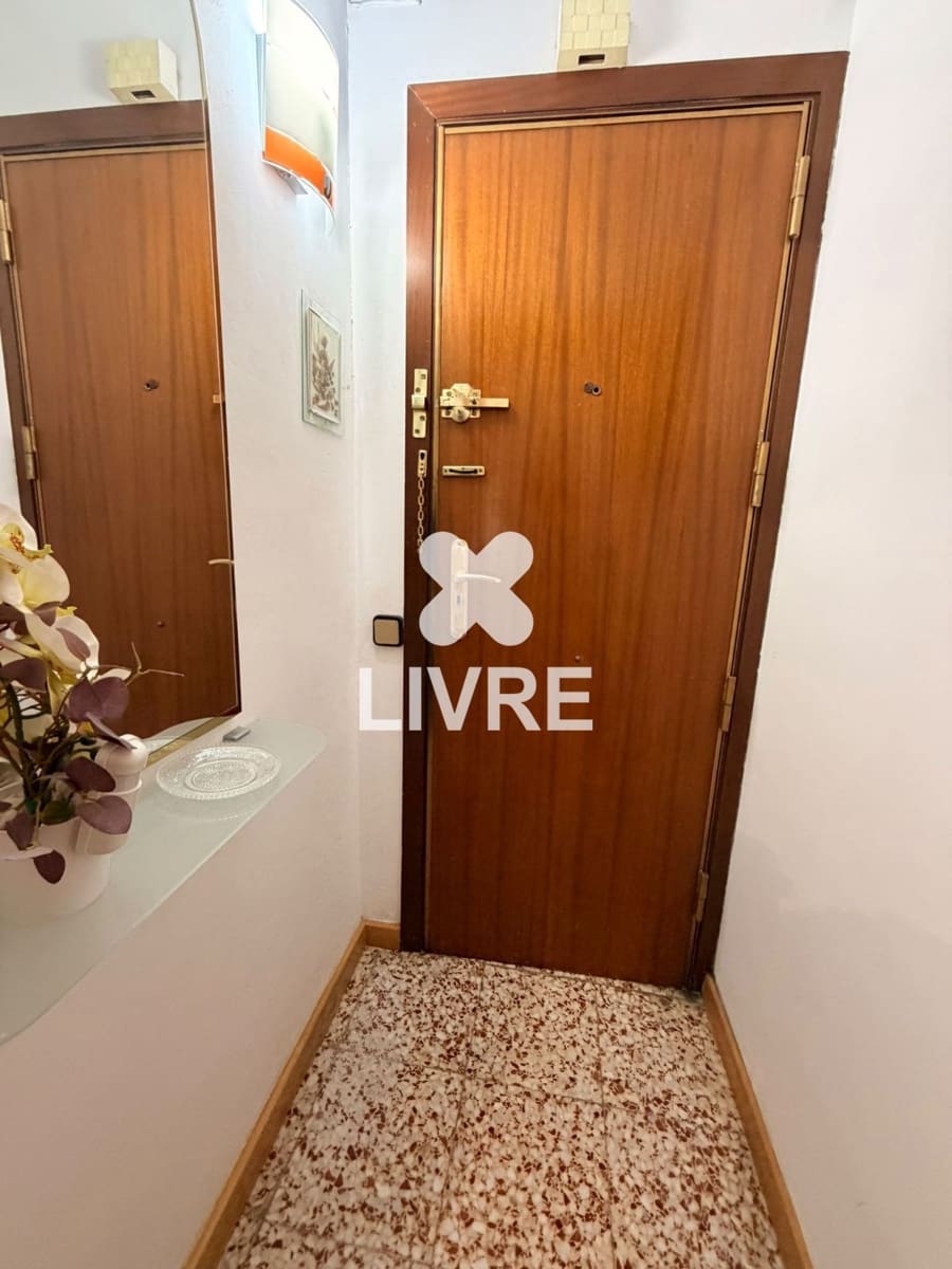 2 Zimmer Wohnung zu verkaufen in L'Hospitalet de Llobregat - 135.000 € (Ref: 10051988)