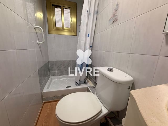 2 Zimmer Wohnung zu verkaufen in L'Hospitalet de Llobregat - 135.000 € (Ref: 10051988)