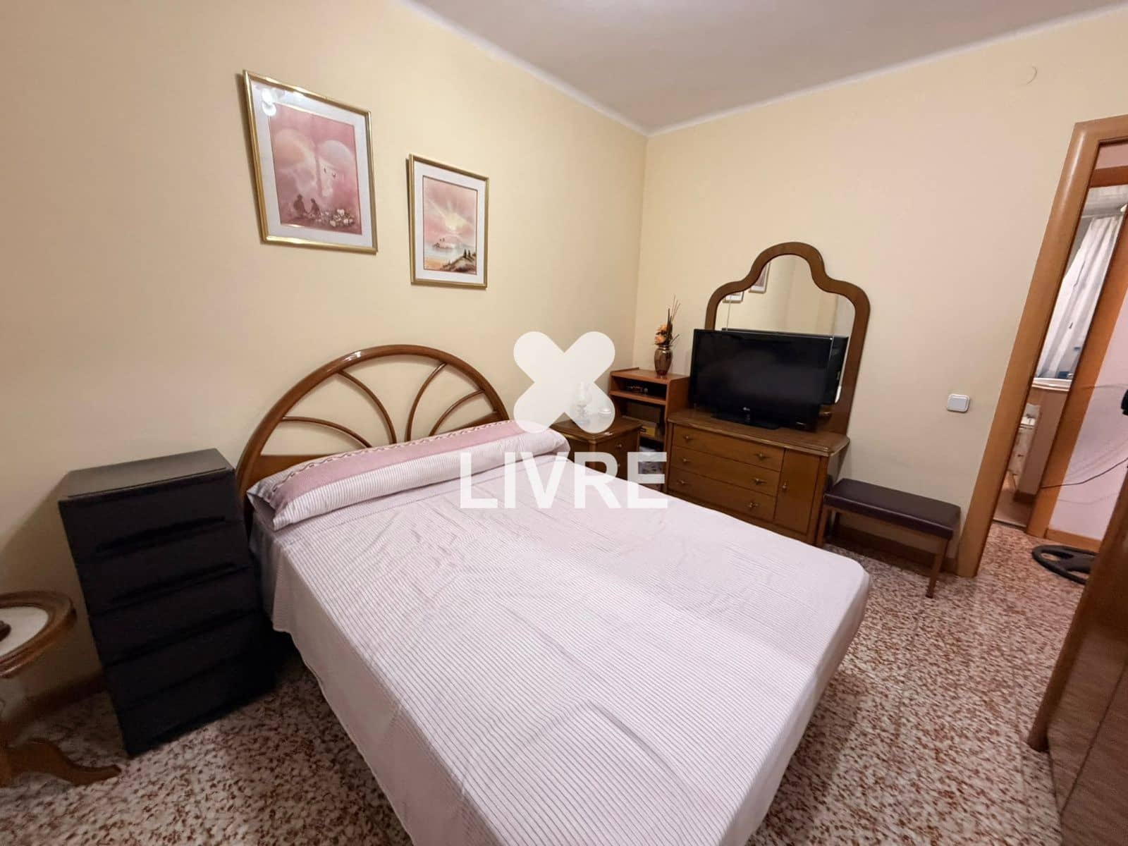 2 Zimmer Wohnung zu verkaufen in L'Hospitalet de Llobregat - 135.000 € (Ref: 10051988)