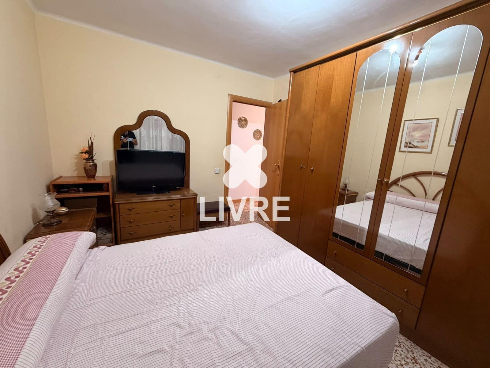 2 Zimmer Wohnung zu verkaufen in L'Hospitalet de Llobregat - 135.000 € (Ref: 10051988)