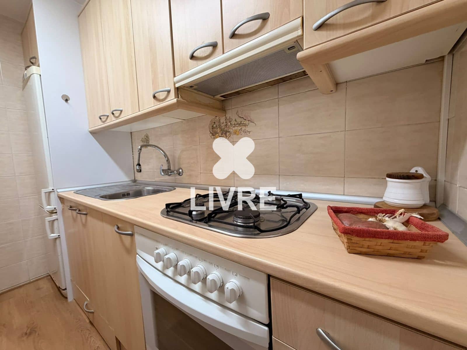 2 Zimmer Wohnung zu verkaufen in L'Hospitalet de Llobregat - 135.000 € (Ref: 10051988)