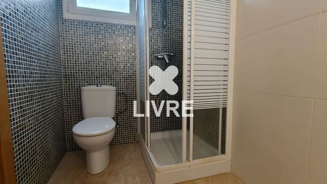 4 slaapkamer Huis te huur in Vallirana met garage - € 1.400 (Ref: 10073010)