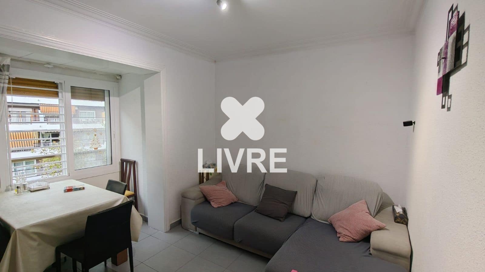 4 chambre Appartement à vendre à Barcelone ville - 275 000 € (Ref: 10134866)