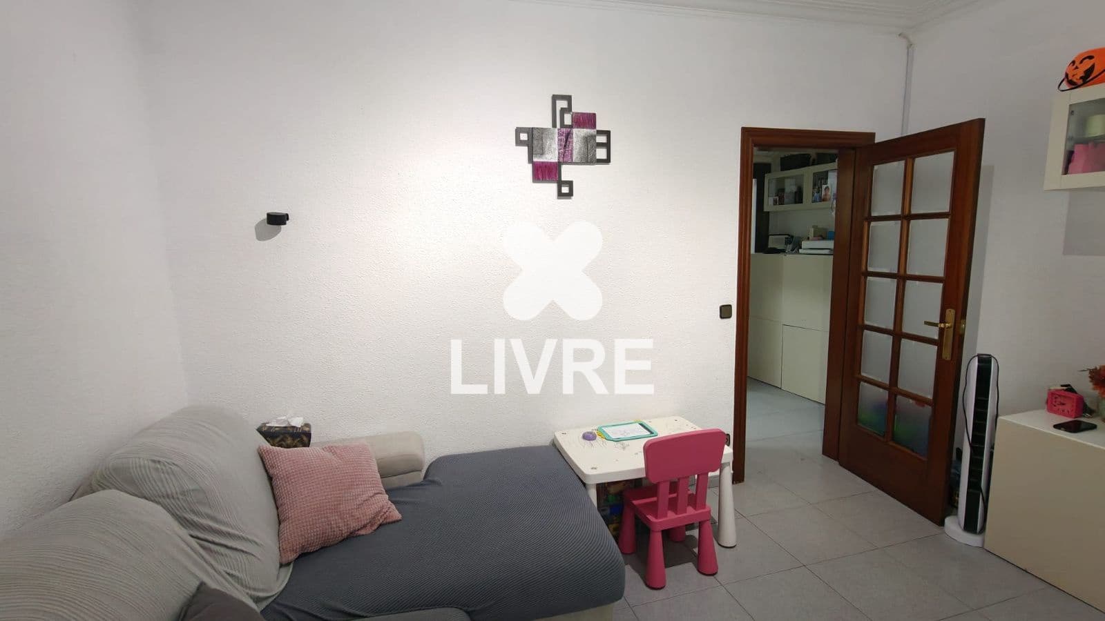 4 chambre Appartement à vendre à Barcelone ville - 275 000 € (Ref: 10134866)