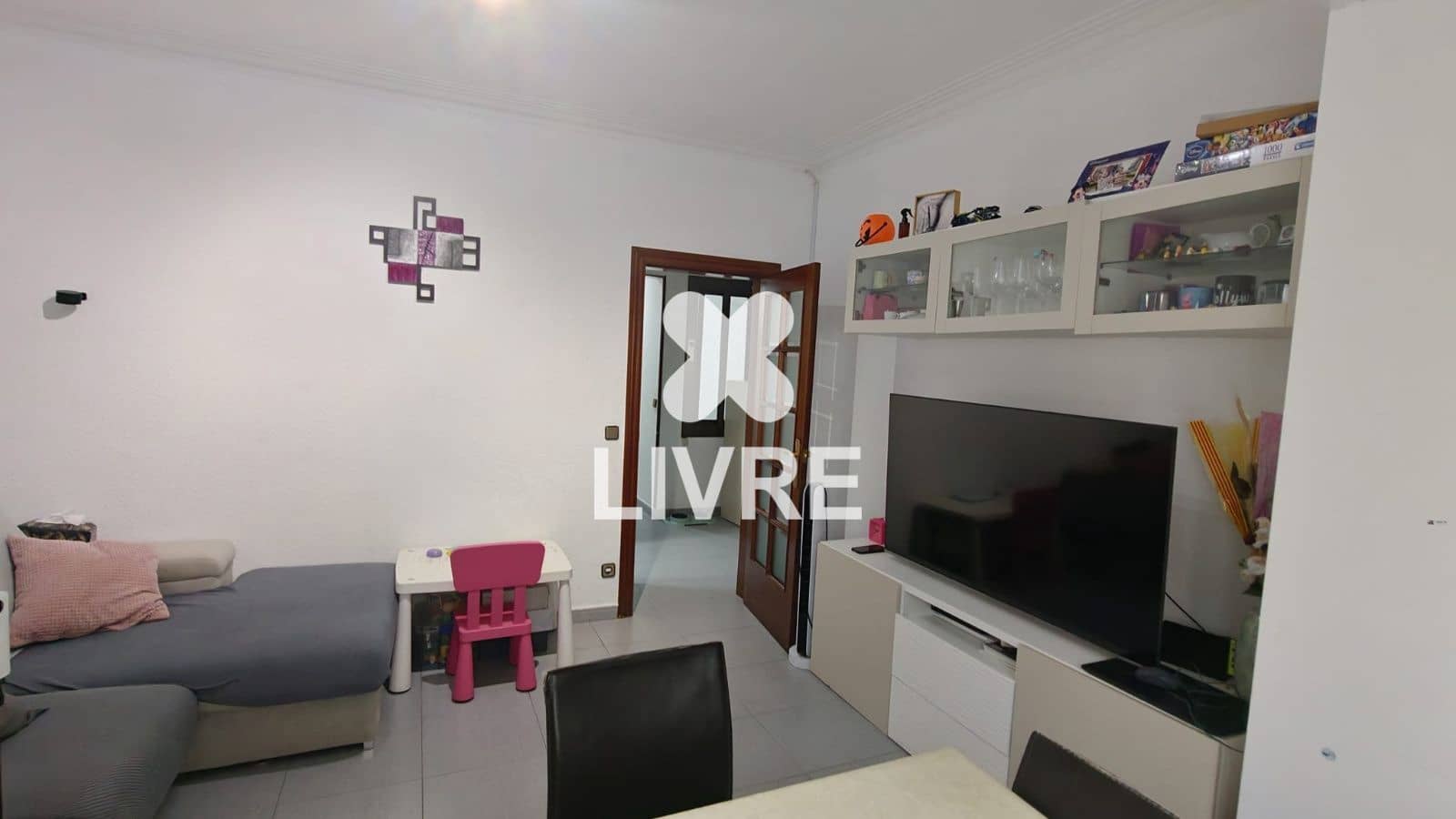 4 chambre Appartement à vendre à Barcelone ville - 275 000 € (Ref: 10134866)