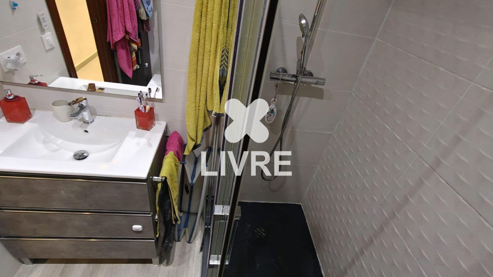 4 chambre Appartement à vendre à Barcelone ville - 275 000 € (Ref: 10134866)