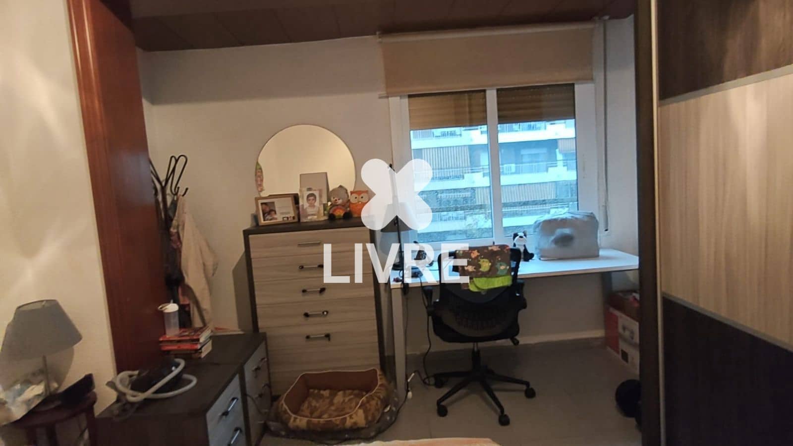 4 chambre Appartement à vendre à Barcelone ville - 275 000 € (Ref: 10134866)