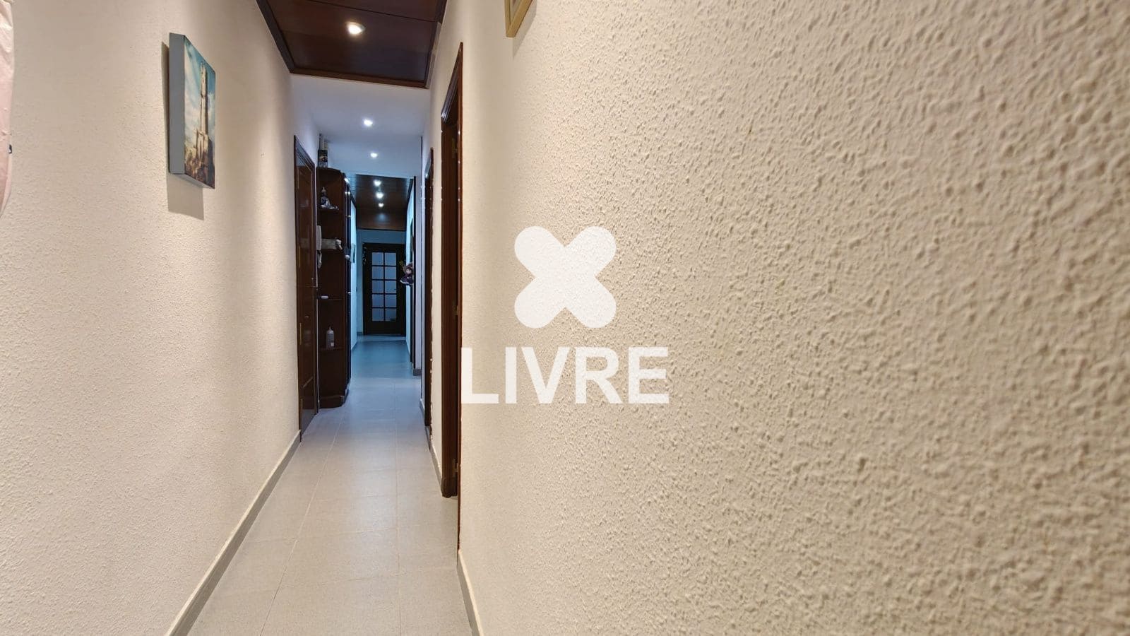 4 chambre Appartement à vendre à Barcelone ville - 275 000 € (Ref: 10134866)