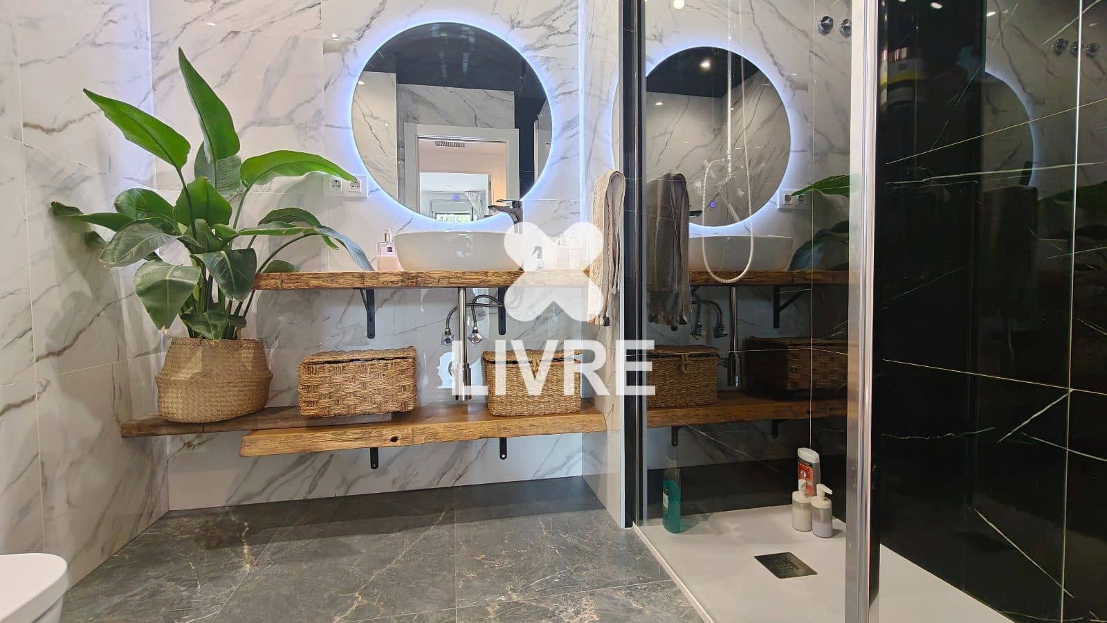 3 soverom Leilighet til salgs i Barcelona by - € 349 000 (Ref: 10177661)