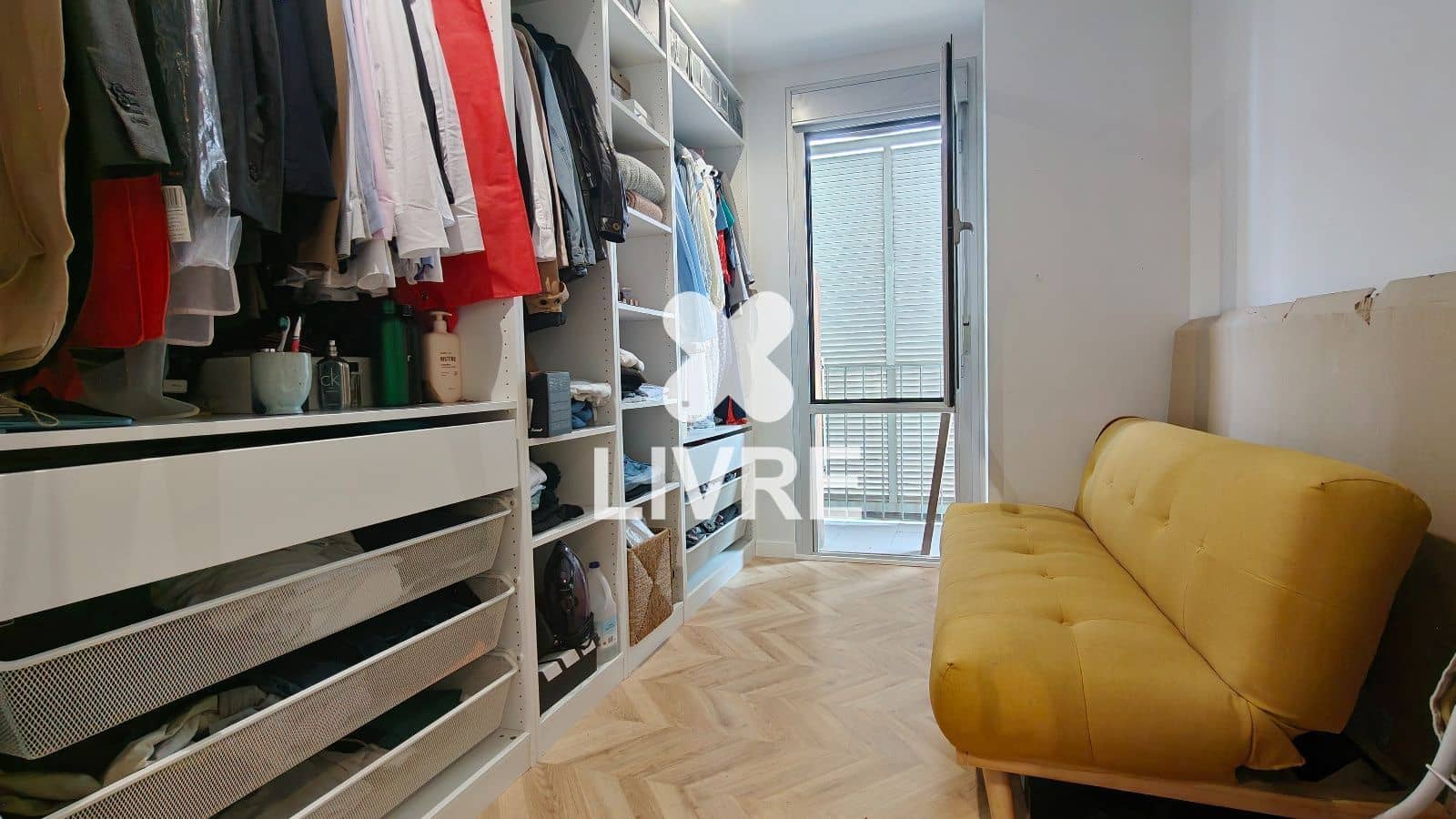 3 soverom Leilighet til salgs i Barcelona by - € 349 000 (Ref: 10177661)