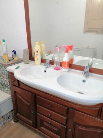 12 bedroom Townhouse for sale in Pedro Martínez with garage - € 231,000 (Ref: 10036206)