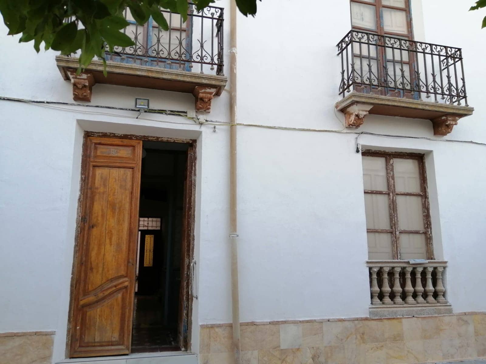 12 bedroom Townhouse for sale in Pedro Martinez with garage - € 231,000 (Ref: 10036206)