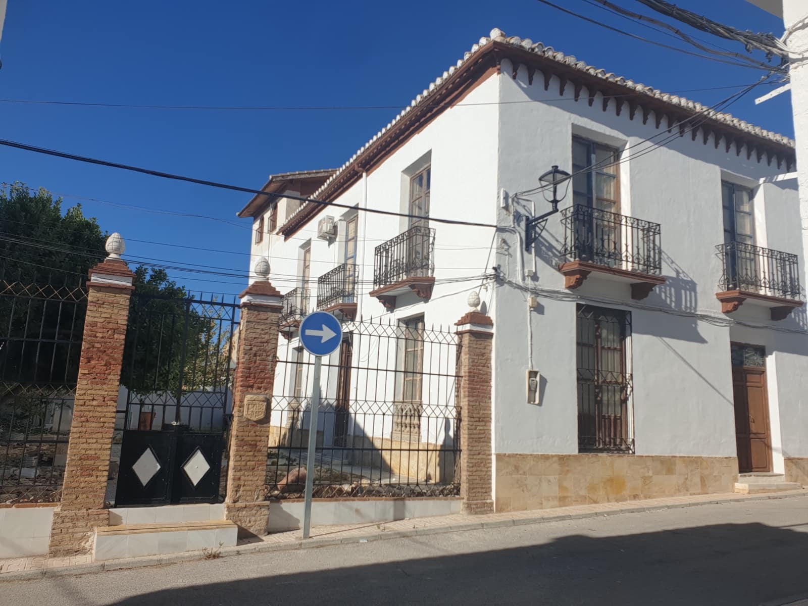 12 bedroom Townhouse for sale in Pedro Martinez with garage - € 231,000 (Ref: 10036206)