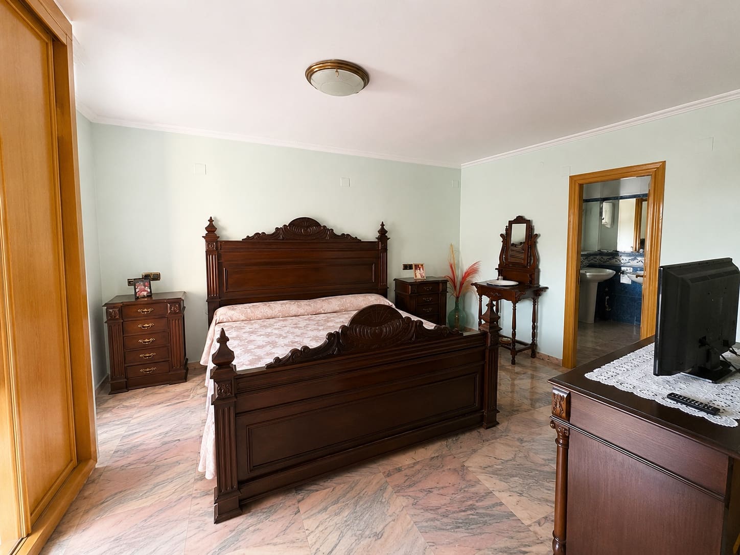 Chalet de 6 habitaciones en Vila-real en venta con piscina garaje - 899.000 € (Ref: 10039227)