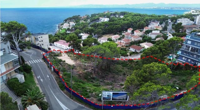 Apartamento de 2 habitaciones en Salou en venta con piscina - 465.000 € (Ref: 10091300)