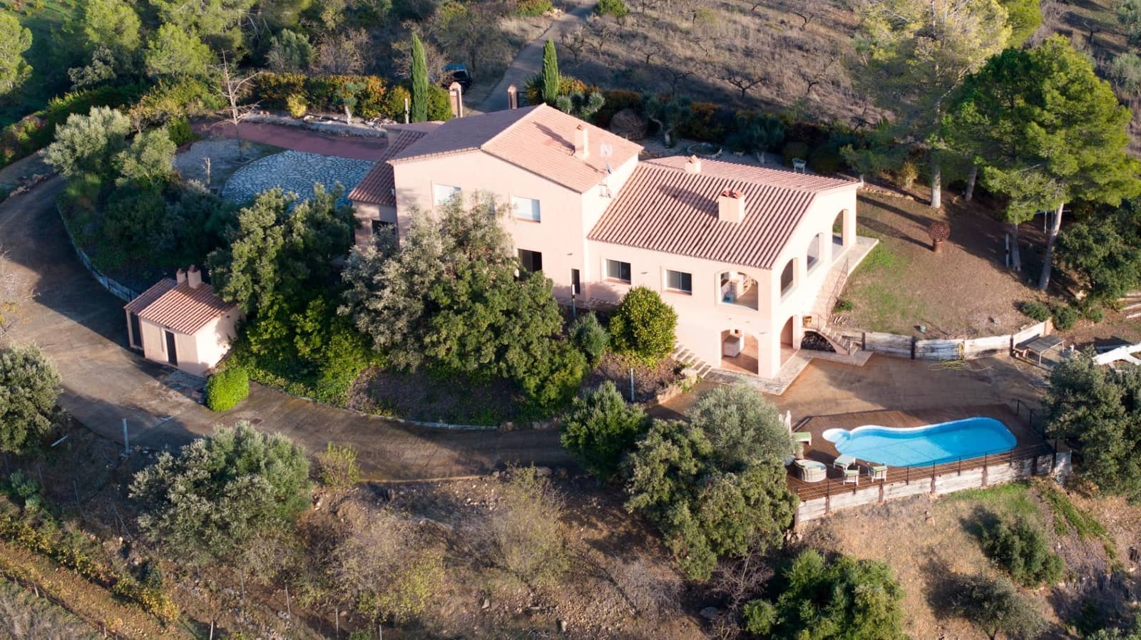 4 sypialnia Finka/Dom wiejski na sprzedaż w Falset z basenem garażem - 1 300 000 € (Ref: 10091304)