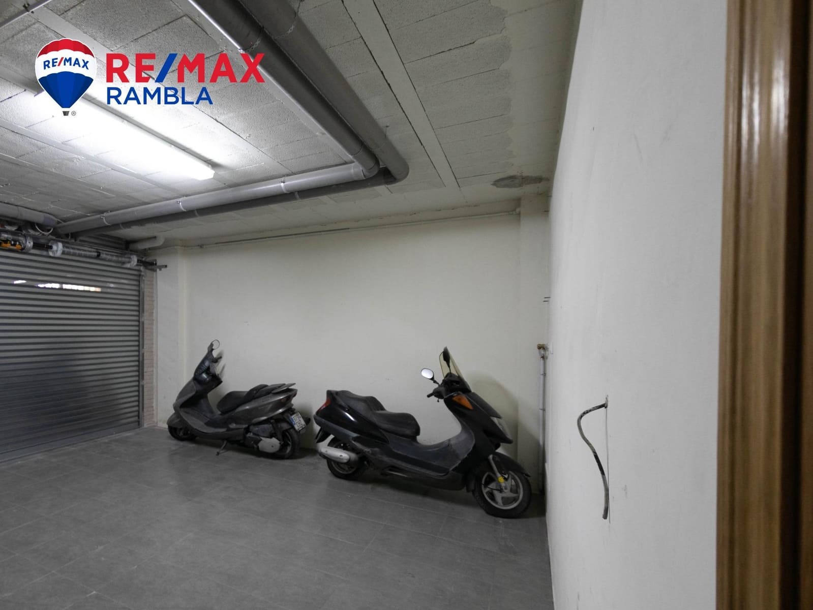 3 soveværelse Rækkehus til salg i Salou med swimmingpool garage - € 475.000 (Ref: 10091306)