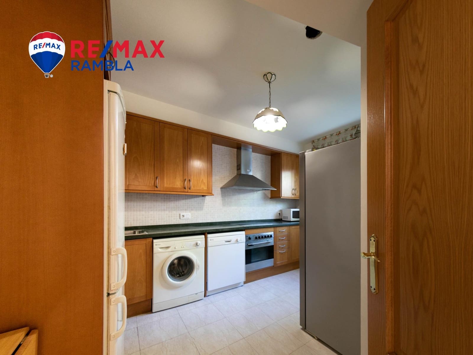 3 soveværelse Rækkehus til salg i Salou med swimmingpool garage - € 475.000 (Ref: 10091306)