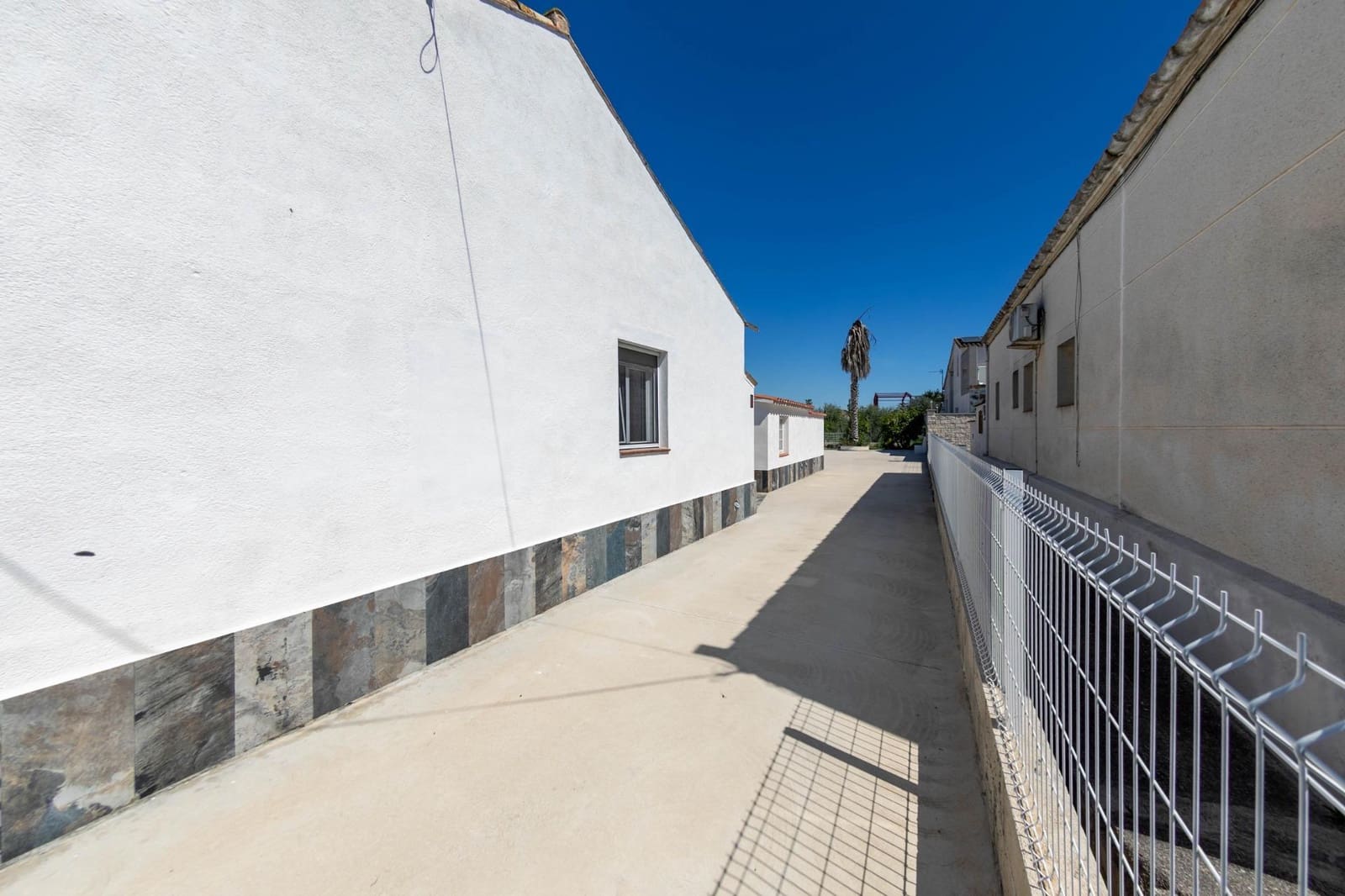 3 soveværelse Byhus til salg i Deltebre med garage - € 225.000 (Ref: 10091312)